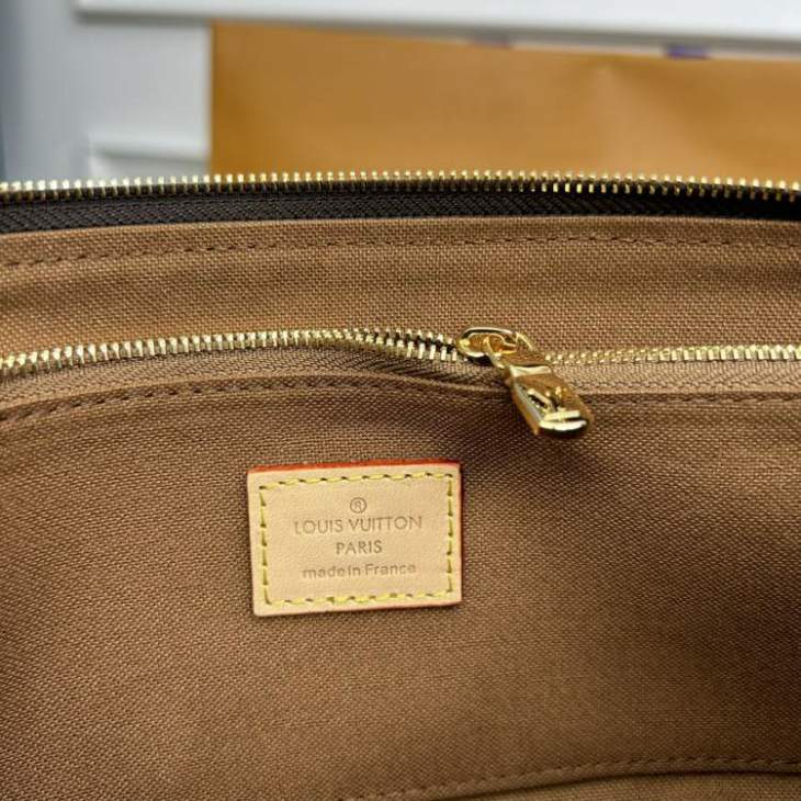 Picture of Louis Vuitton Handbags _SKUfw147277434fw